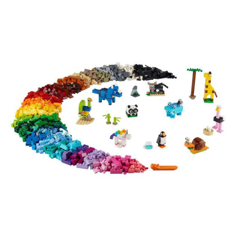 BRICKS-AND-ANIMALS-–