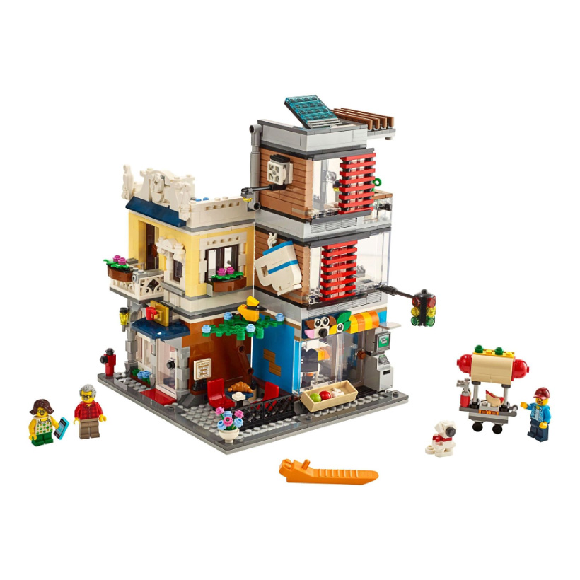 Townhouse-Pet-Shop-&-Café
